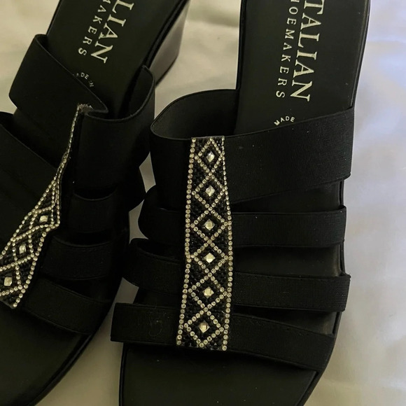 ITALIAN SHOEMAKERS~BLACK BLING~HEELS~NWOT~9 - Picture 3 of 8